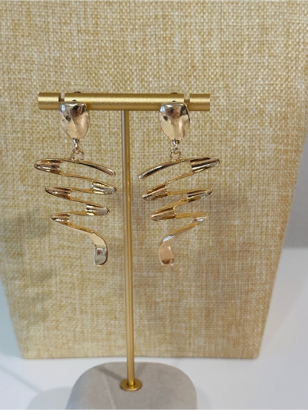 Fashion Jewelry Gold Spiral Drop Earrings